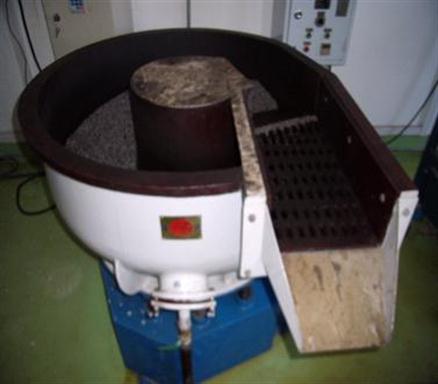 三辉液压制品（大连）有限公司-光饰机 